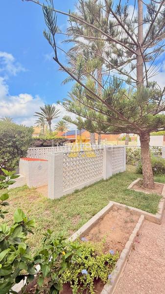 Foto a60db001-43cb-477d-bdc5-c6b8fa4d5790. Chalet dans n/a 30 dans Entremares Manga del Mar Menor (La)