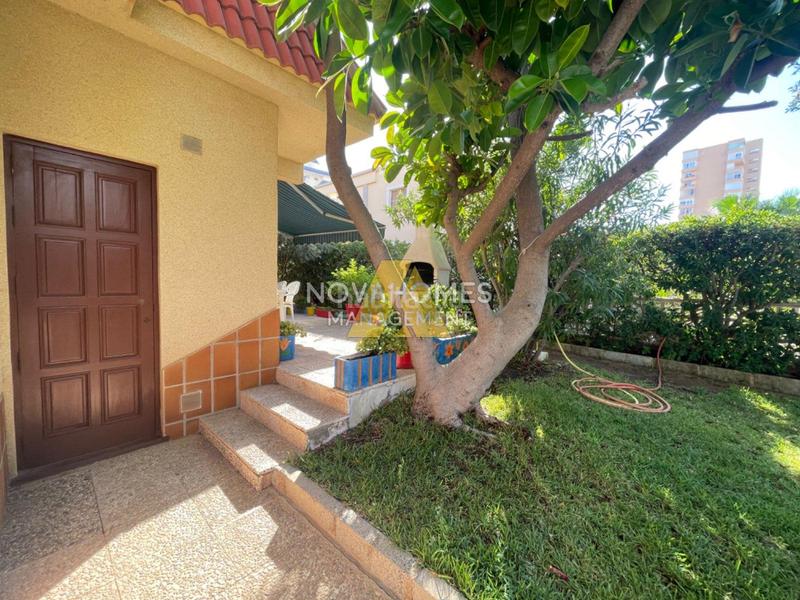 Foto e5a4b628-b191-4e0a-b411-88162348d9cd. Chalet dans n/a 30 dans Entremares Manga del Mar Menor (La)