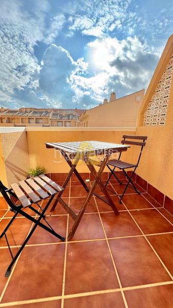 Foto e224fdb5-74bb-4476-aec6-bb965841dc97. Duplex dans n/a 1 dans Playa de las Gaviotas - El Pedrucho Manga del Mar Menor (La)