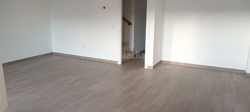 Foto 4084b6d3-050e-4498-8c49-9fd2f32a460c. Chalet in calle la atalaya 17 in Lastrilla (La)