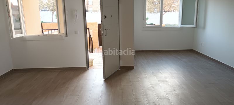 Foto 47e885ca-30fb-4154-bb67-7a5913408a66. Chalet in calle la atalaya 17 in Lastrilla (La)