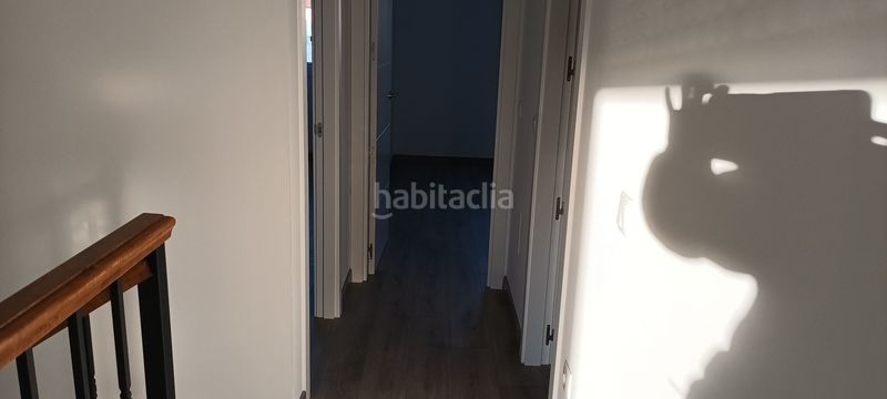 Foto 614e7769-3157-4a02-8bf5-d93eacf4ddde. Chalet in calle la atalaya 17 in Lastrilla (La)