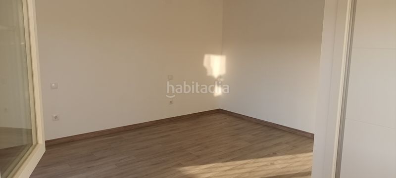Foto 2120c5f7-e500-4187-9b91-798f497e34d0. Chalet en calle la atalaya 17 chalets adosados en la lastrilla en Lastrilla (La)