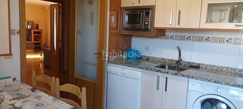 Foto 3a4548aa-e1d3-4903-a24e-57ec5bb30aa4. Maison jumelée dans calle 4 3 dans Lastrilla (La)