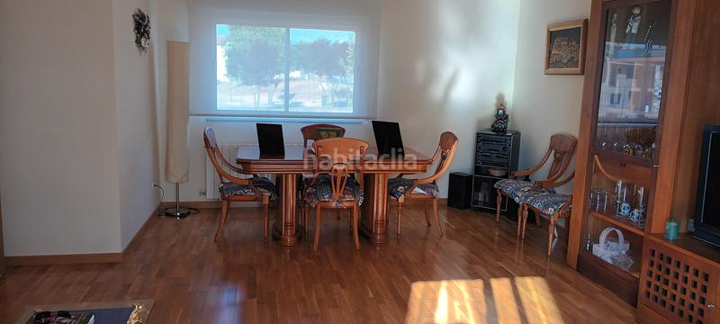 Foto 7414a244-ecd9-411f-92ed-fc45e06ab9d8. Maison jumelée dans calle 4 3 dans Lastrilla (La)