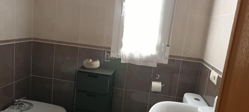 Foto ca055c6a-09e1-42d8-a723-7d8c1469afcd. Maison jumelée dans calle 4 3 dans Lastrilla (La)