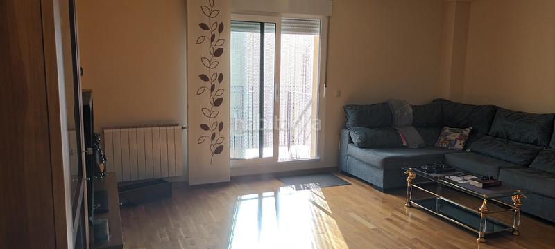 Foto d8a30df3-7d9b-48f9-b304-1c1a7d7bfb5f. Maison jumelée dans calle 4 3 dans Lastrilla (La)