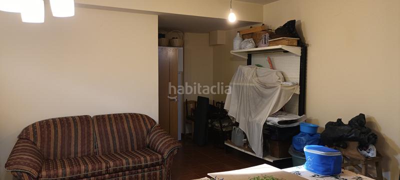Foto e67f5821-eb08-4fd0-8759-892f8c45d10d. Maison jumelée dans calle 4 3 dans Lastrilla (La)