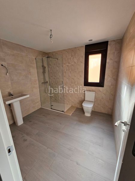 Foto 4f5872c2-bdee-40ed-9c43-9b05384717db. Chalet in calle obispo antonio palenzuela 1 in Lastrilla (La)