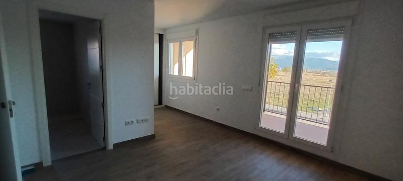 Foto e1211bf0-77c1-4715-8776-000d90f21f94. Casa adosada en carretera segovia s cristobal 15 chalets adosados en san cristobal en San Cristóbal De Segovia