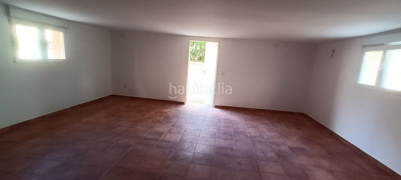 Foto 1eed5051-68e3-47f6-aaf1-b3455e636c3d. Location chalet dans calle obispo antonio palenzuela 3p dans Lastrilla (La)