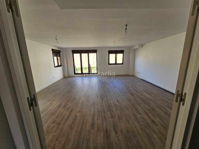Foto 214aced5-e8fb-40d7-b38e-6a28136ce065. Location chalet dans calle obispo antonio palenzuela 3p dans Lastrilla (La)