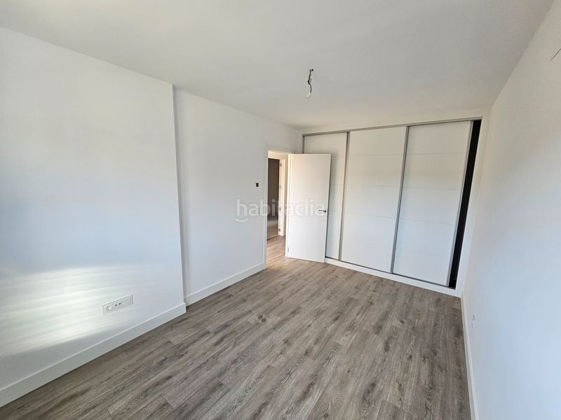 Foto 49301ad4-a598-4ff0-9c27-23749a71cbea. Location chalet dans calle obispo antonio palenzuela 3p dans Lastrilla (La)