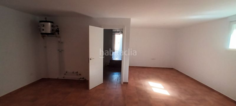 Foto c25e3c28-00f1-4d2c-b4b3-187c200a0e66. Location chalet dans calle obispo antonio palenzuela 3p dans Lastrilla (La)