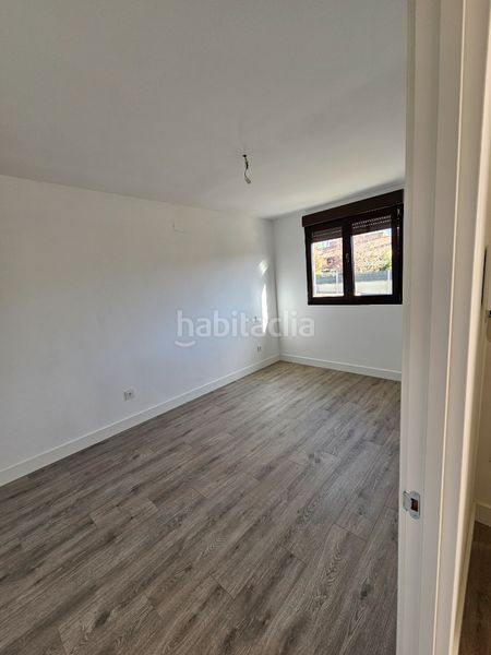 Foto d7d05e1c-1ff2-4086-a09b-220b83b864c4. Location chalet dans calle obispo antonio palenzuela 3p dans Lastrilla (La)