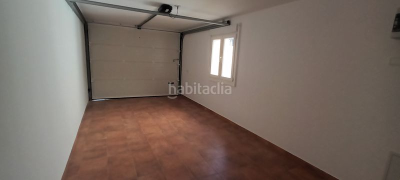 Foto de8a1208-5cff-45b1-94f2-eae901a93973. Location chalet dans calle obispo antonio palenzuela 3p dans Lastrilla (La)