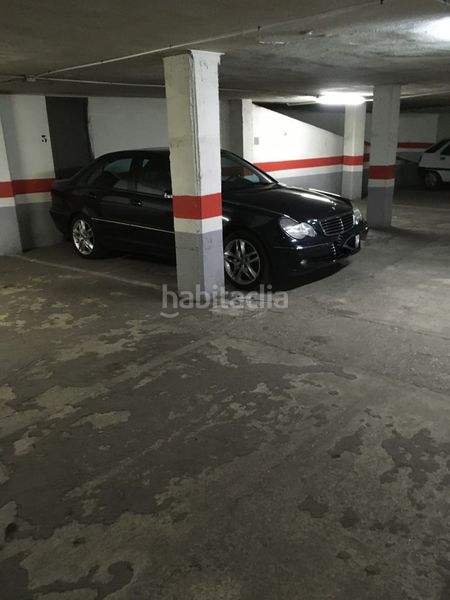 Foto a813e092-1e39-410d-bde5-0b4b314630a4. Aparcament cotxe a Centro Palencia