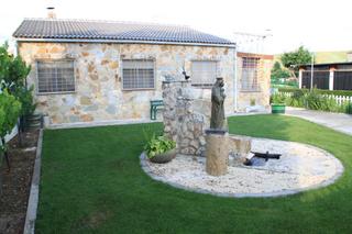 Xalet a Grijota. Chalet en venta en grijota, 4 dormitorios.