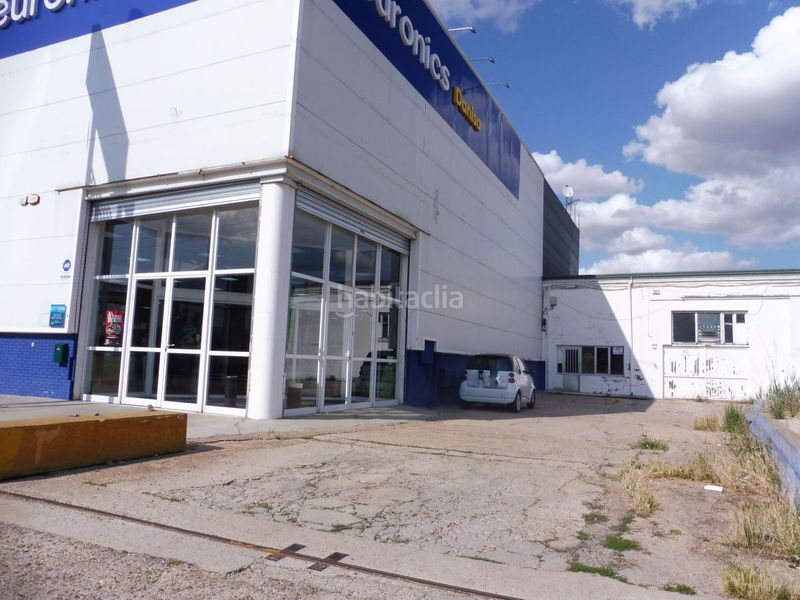 Foto 4c9863e3-1af4-40b1-a5ef-cf33b5614db9. Nau industrial a Sector 8 - Nueva Balastera Palencia