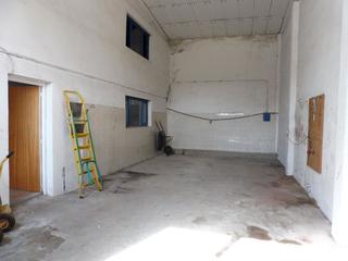 Bâtiment à usage industriel à Sector 8 - Nueva Balastera. Nave industrial en venta en polígono industrial.