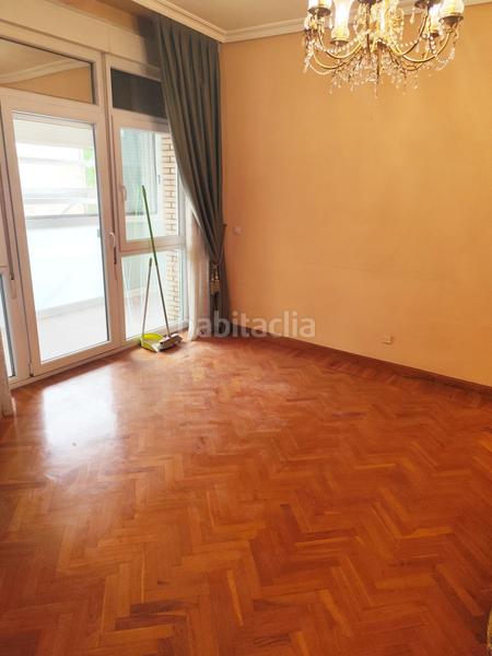 Foto f78aba8e-232e-4c10-b62c-57d7f69a6530. Appartement avec chauffage parking dans Campo de la Juventud Palencia