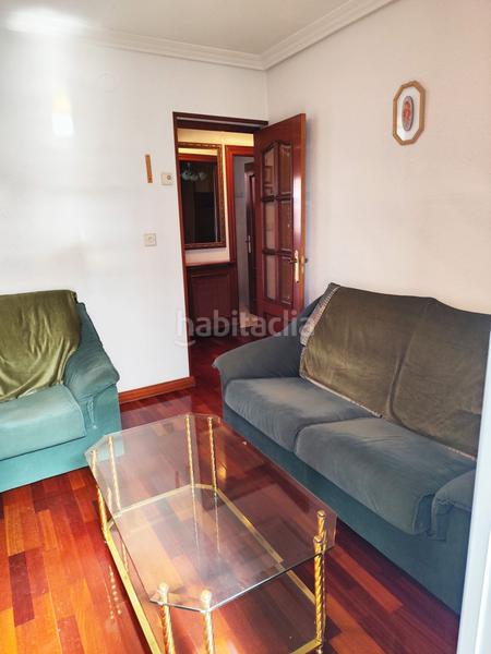 Foto d6f4e5d3-3c0b-426d-869e-a137cc4e102f. Pis amb calefacció a El Carmen - Casas del Hogar Palencia