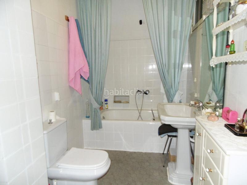 Foto 2b8776af-52fa-4f78-b9ce-226d12c8da18. Pis amb calefacció aparcament a Campo de la Juventud Palencia