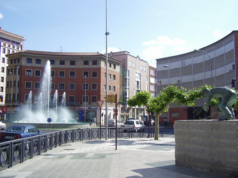 Foto 92f74af1-9be8-41eb-960e-21d5d8057c79. Pis amb calefacció aparcament a Campo de la Juventud Palencia