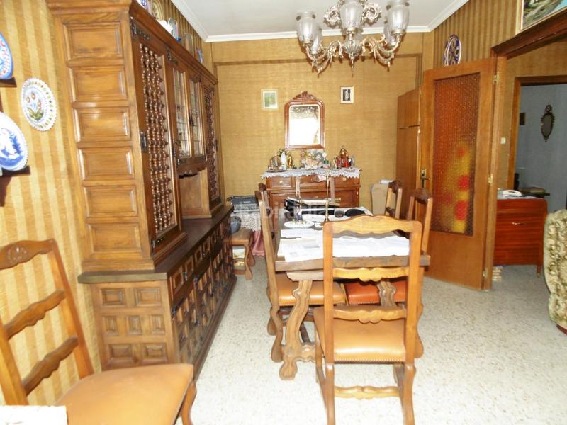 Foto bcf910b7-854f-4b73-97a3-a34c21b210e9. Pis amb calefacció aparcament a Campo de la Juventud Palencia