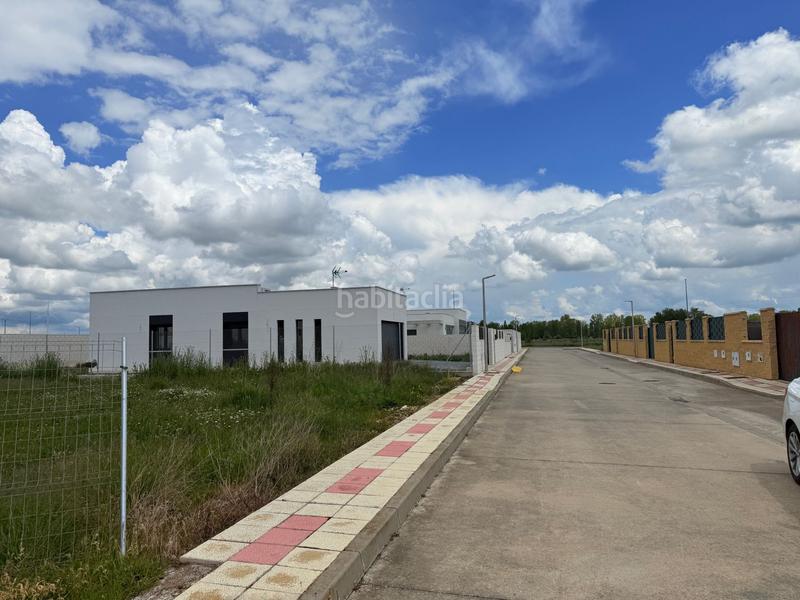 Foto 43bcd7b8-9322-47cb-8a60-73d2ecfd36fc. Terreno residenziale in Grijota