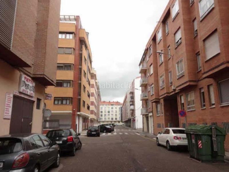 Foto 89992675-8081-47bb-a343-38da81303600. Appartement avec parking dans Santiago - San Telmo Palencia
