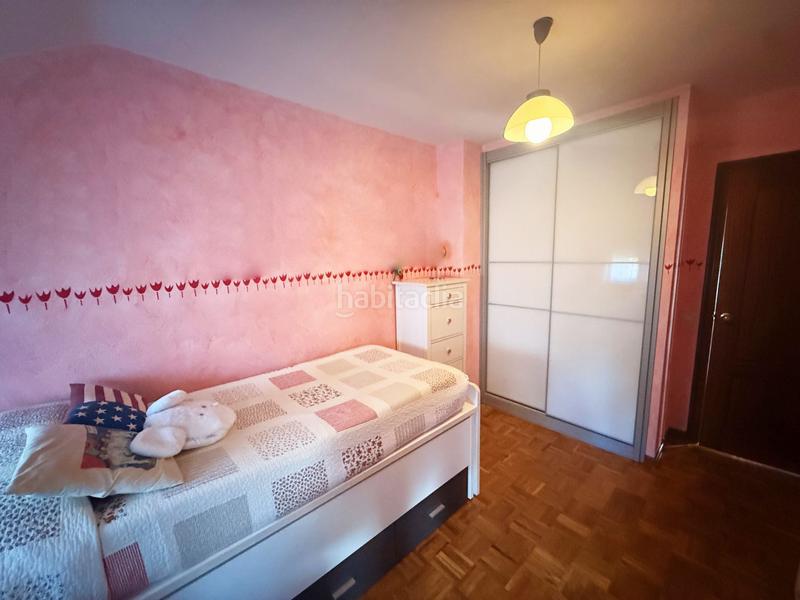 Foto 9bf841d8-d8b0-44c5-b6ed-70feb2db9f8d. Pis amb calefacció aparcament a Avenida de Madrid Palencia