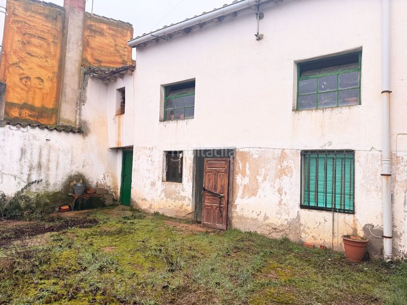 Foto 65cae8bc-cabe-4b48-b97c-db14148d03eb. Casa amb aparcament a Padilla de Abajo