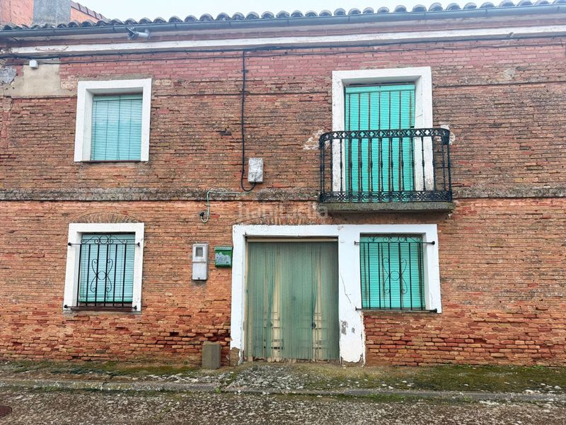 Foto 6c771090-8ca0-4029-8b7f-0f756ed77d15. Casa amb aparcament a Padilla de Abajo