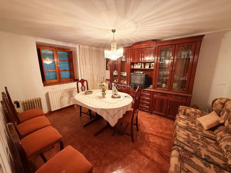 Foto 8380ac51-c323-458f-bb54-d5291cd11a25. Casa amb aparcament a Padilla de Abajo