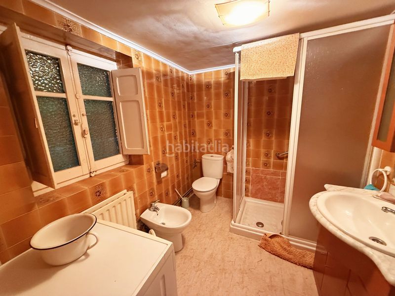 Foto a09ec8e6-91c4-4bdc-85c7-f9f2fd6a4689. Casa amb aparcament a Padilla de Abajo