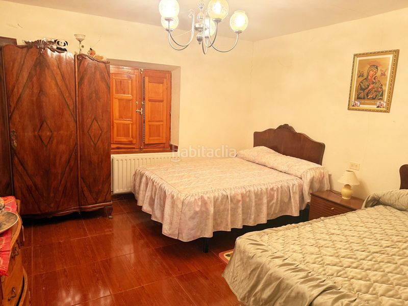 Foto bbb5c70c-d410-4b66-b88a-72640e634949. Casa amb aparcament a Padilla de Abajo