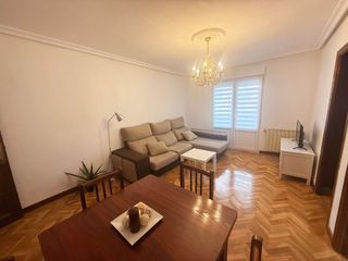 Lloguer Pis a Centro. Piso en alquiler en centro, 3 dormitorios.