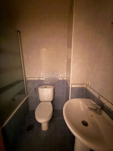 Foto c5f45986-e9f7-4913-a70a-2bfc3fa31e39. Pis amb calefacció aparcament a Allende el Río Palencia