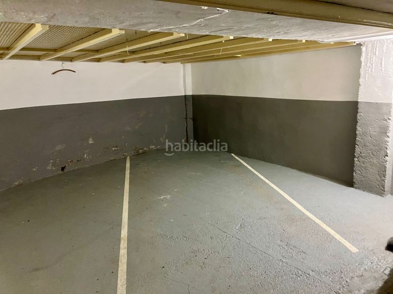 Foto c079c1f4-cb61-4368-880c-bc030a2e01f3. Aparcament cotxe a Centro Palencia