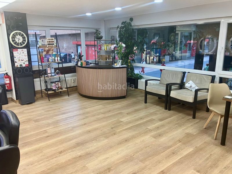 Foto 6513ec7e-98cd-4190-b838-5049946d8427. Local comercial a Centro Palencia