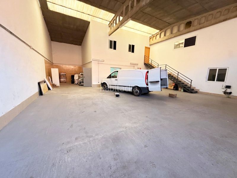 Foto 7fc44028-7628-4b46-8826-8d85e968903e. Capannone industriale in Sector 8 - Nueva Balastera Palencia