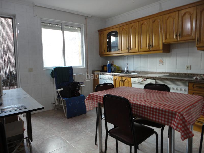 Foto 773ffdab-520a-4dbf-8fd4-eedc6fce53a0. Maison dans calle de la torre 23 dans Viloria