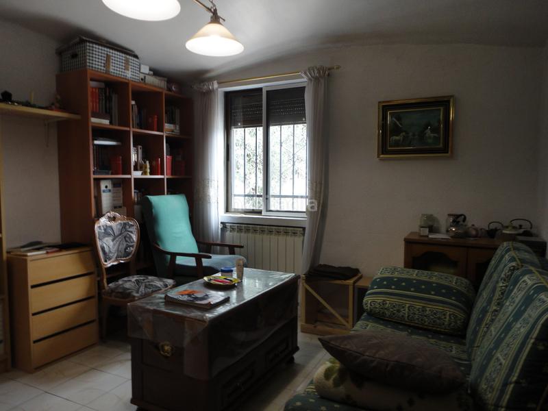 Foto 2e0c070d-7d1d-4656-9b4c-7e9b7624c249. Casa aparellada amb calefacció aparcament a Olmedo