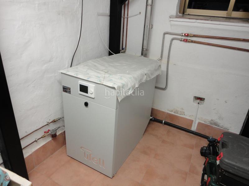 Foto b77d8d1e-0ef5-4345-8717-654dbe6bf6da. Casa aparellada amb calefacció aparcament a Olmedo