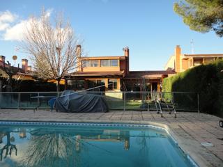 Chalet à Viana de Cega