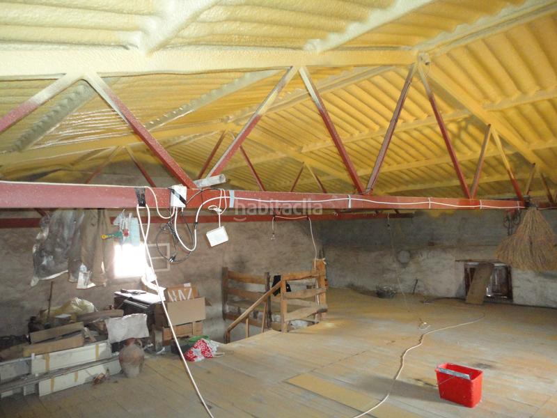 Foto 7a1e6464-046a-45b7-be89-08b6f25c9e13. Casa amb aparcament a Íscar