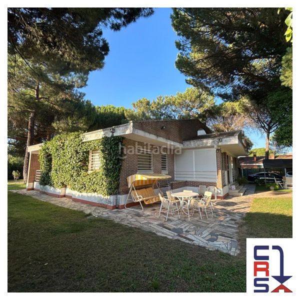 Foto 9b24e7a9-6046-4d42-b89f-684679b68d79. Chalet en Boecillo