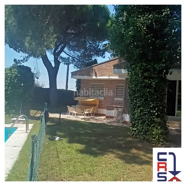Foto a462c866-8968-443b-8976-aaf306e2f561. Xalet amb xemeneia calefacció aparcament piscina a Tudela de Duero