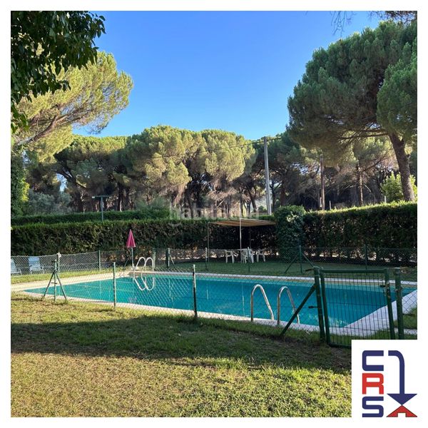 Foto c7ba984b-1793-4286-8ffd-c91e51d26b71. Xalet amb xemeneia calefacció aparcament piscina a Tudela de Duero